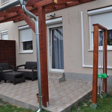 Gyorszem Apartman Екстер'єр фото