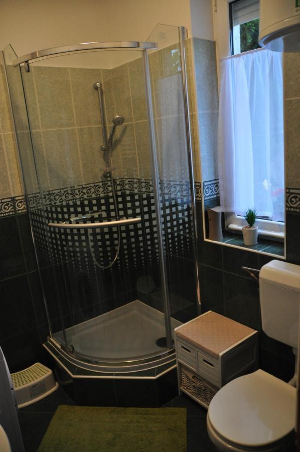 Gyorszem Apartman Екстер'єр фото
